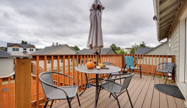 Springfield Apt w/Deck + Central Location! in Springfield