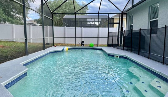 Stunning 4BR Pool Home: Your Private Oasis Awaits! in Davenport