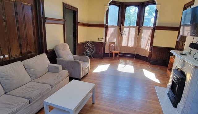 Stunning Historic House - Near Campus! in Berkeley