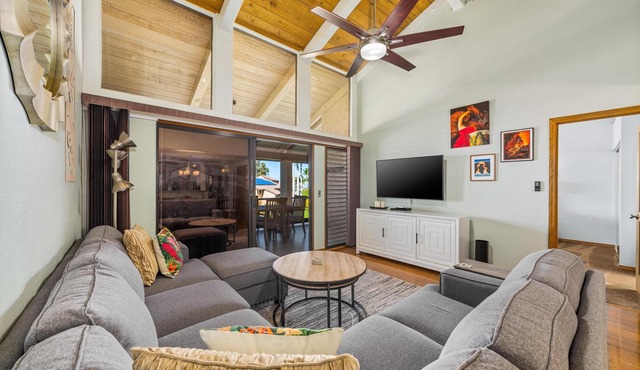 Summer Deal Waikoloa 3BR Villa with Pool Hot Tub and Ocean Views in Waikoloa