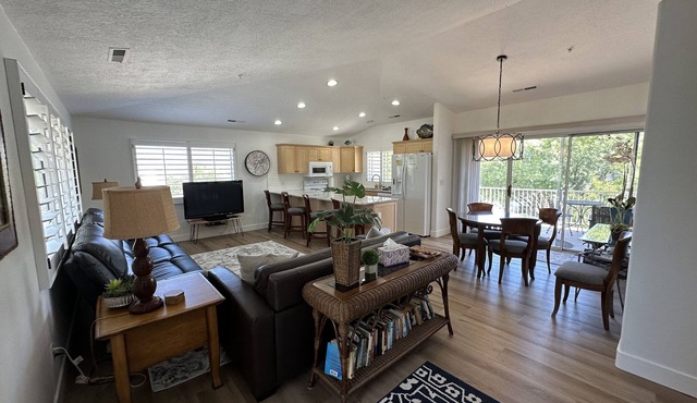 Upscale all the Way! 2BR 2BA Las Palmas Condo in St. George UT in St George