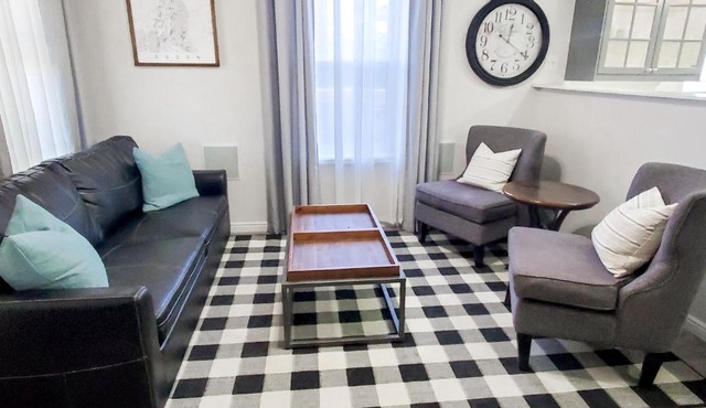 Vacation Home Minutes From Downtown, Great For Families in Ogden
