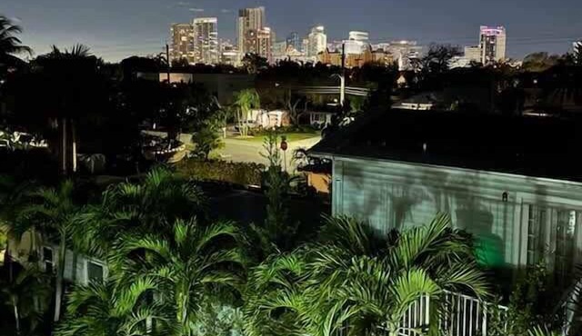 Victoria Park Overlook: Rooftop views in Fort Lauderdale