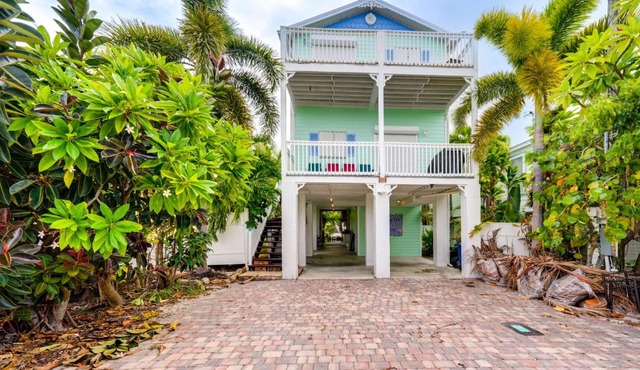Waterfront Key West Oasis w/Float Dock! in Key West
