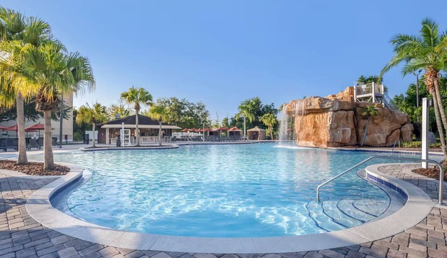 Your Next Favorite Escape Starts Right Here! 2 Units with Kitchen, Outdoor Pool! in Celebration