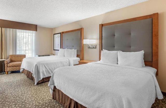 Oak Harbor Hotel Conference 