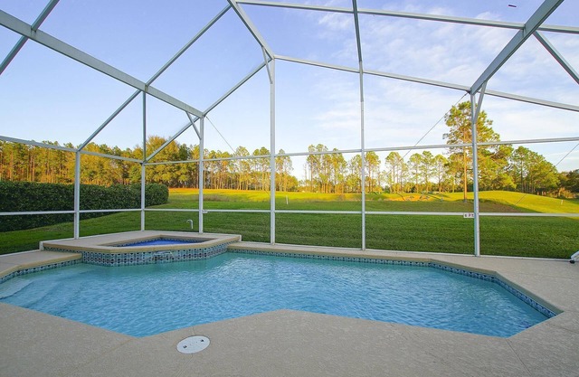 Villa on a golf course!25 minutes to Disney-Pool in Davenport