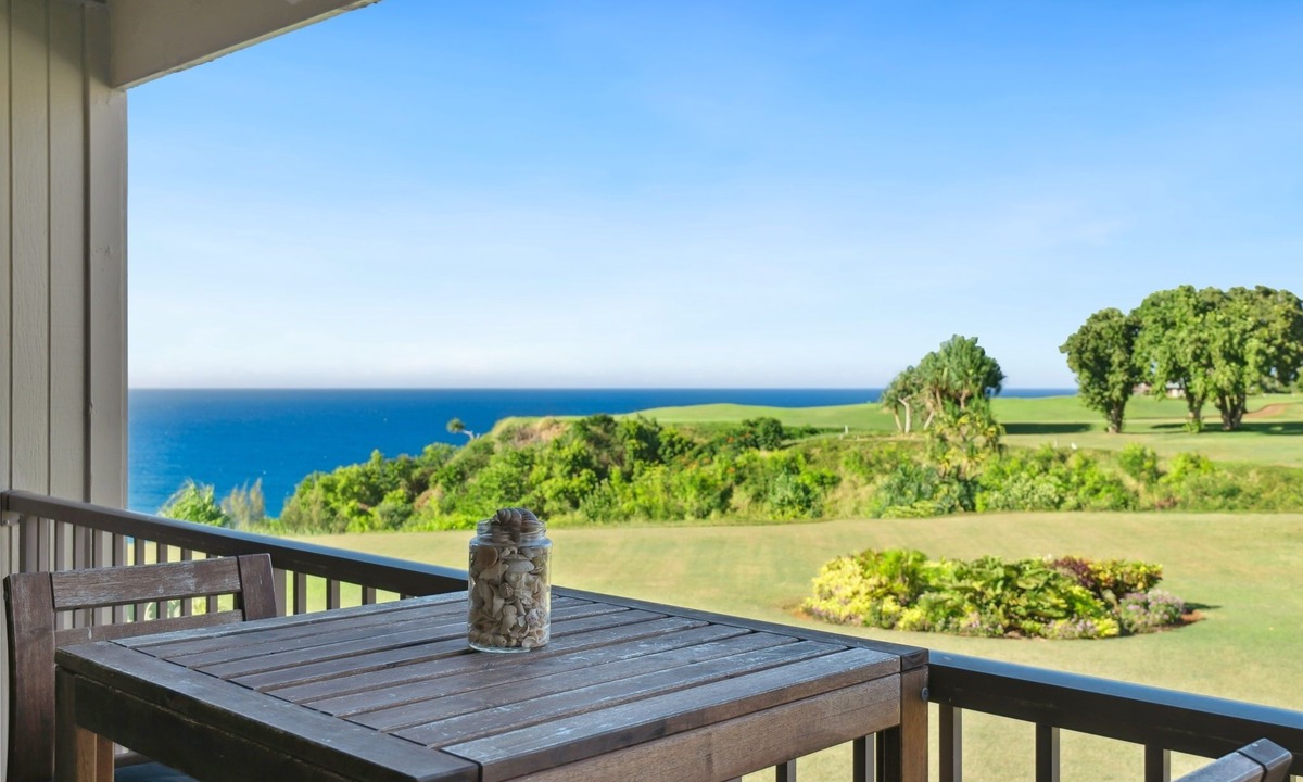 Princeville Condo | Pali Ke Kua #237 2 Bedroom Condo by RedAwning