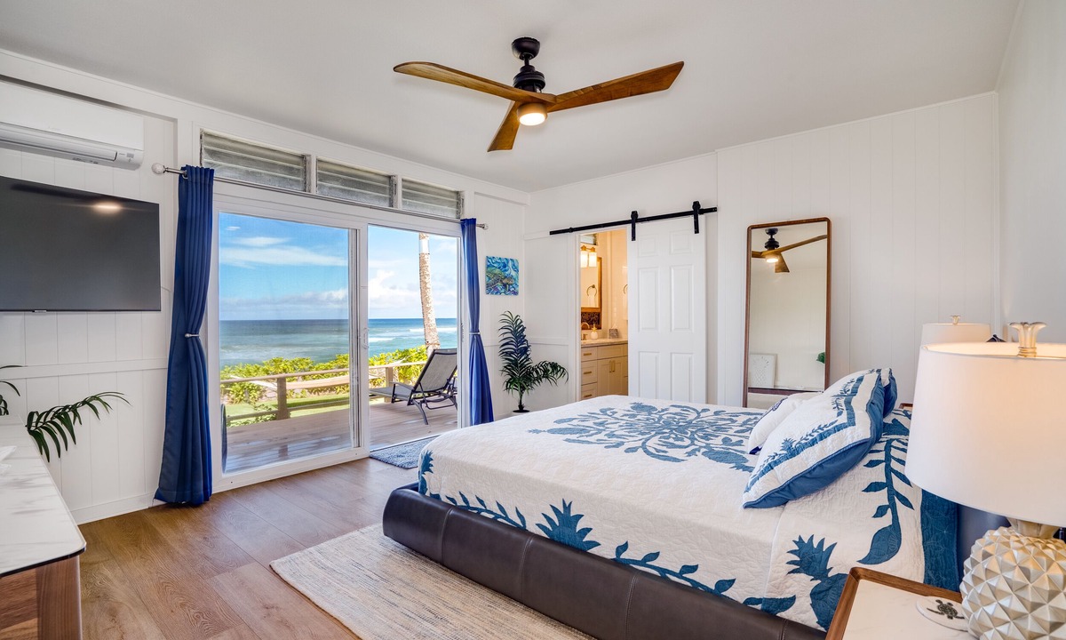 Waialee House | Beachfront | Sunsets | Spa | Surf Spot