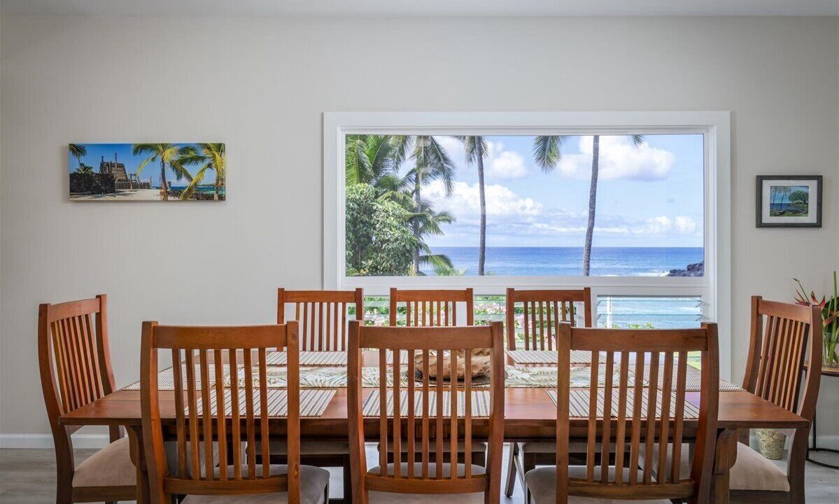 Keauhou House | Oceanfront above He'eia Bay! Your own Family Friendly House and Cottage resort!