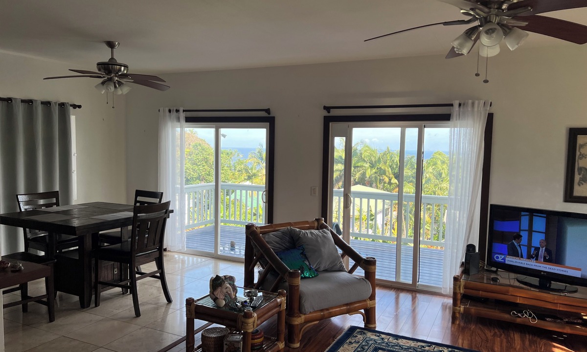 Honokaa House | Land of Sunshine. Honokaa on the Hamakua Coast