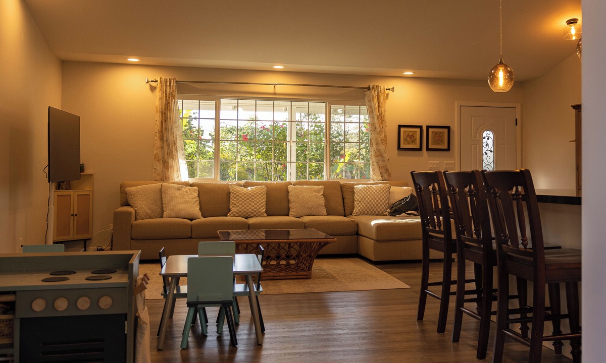 Keaau House | Hawaiian Hideaway-Entire Home with AC