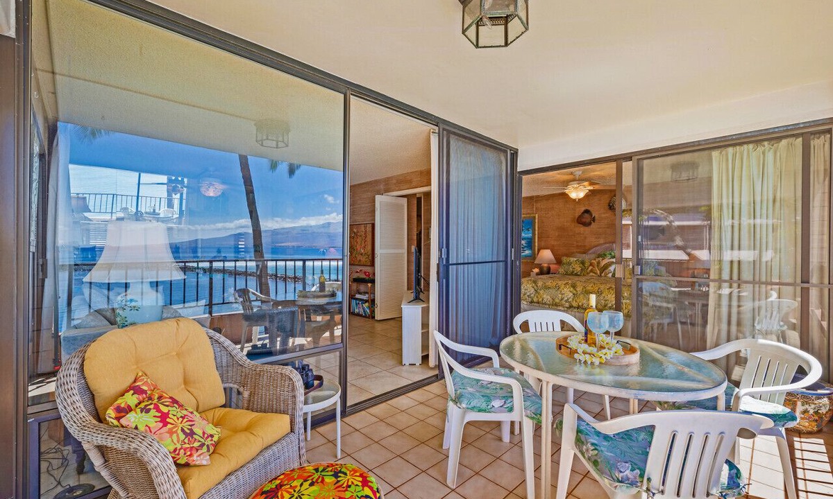 Maalaea Condo | Long Term Rental Maalaea Yacht Marina Oceanfront