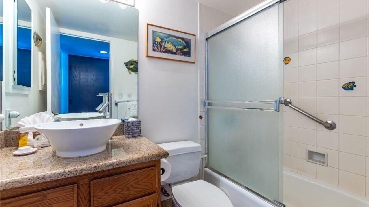Photo of Bathroom in Kihei