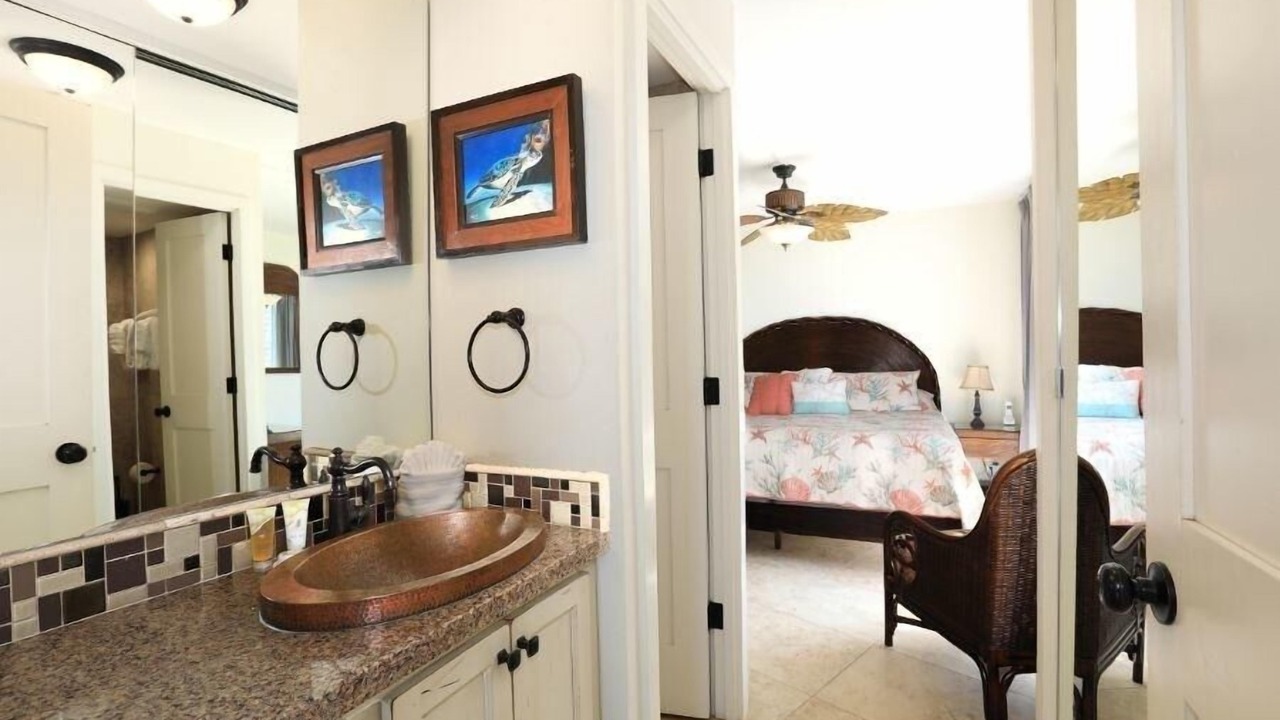 Photo of Bathroom in Kihei