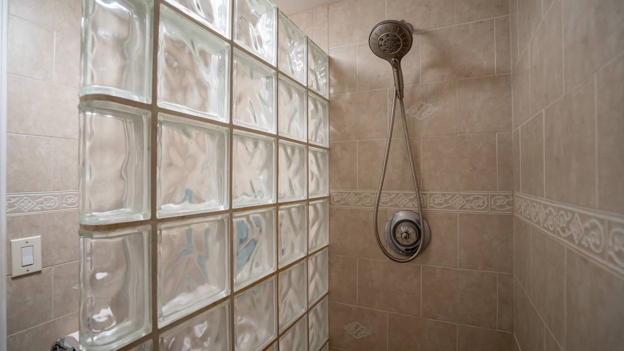 Photo of Bathroom in Kihei