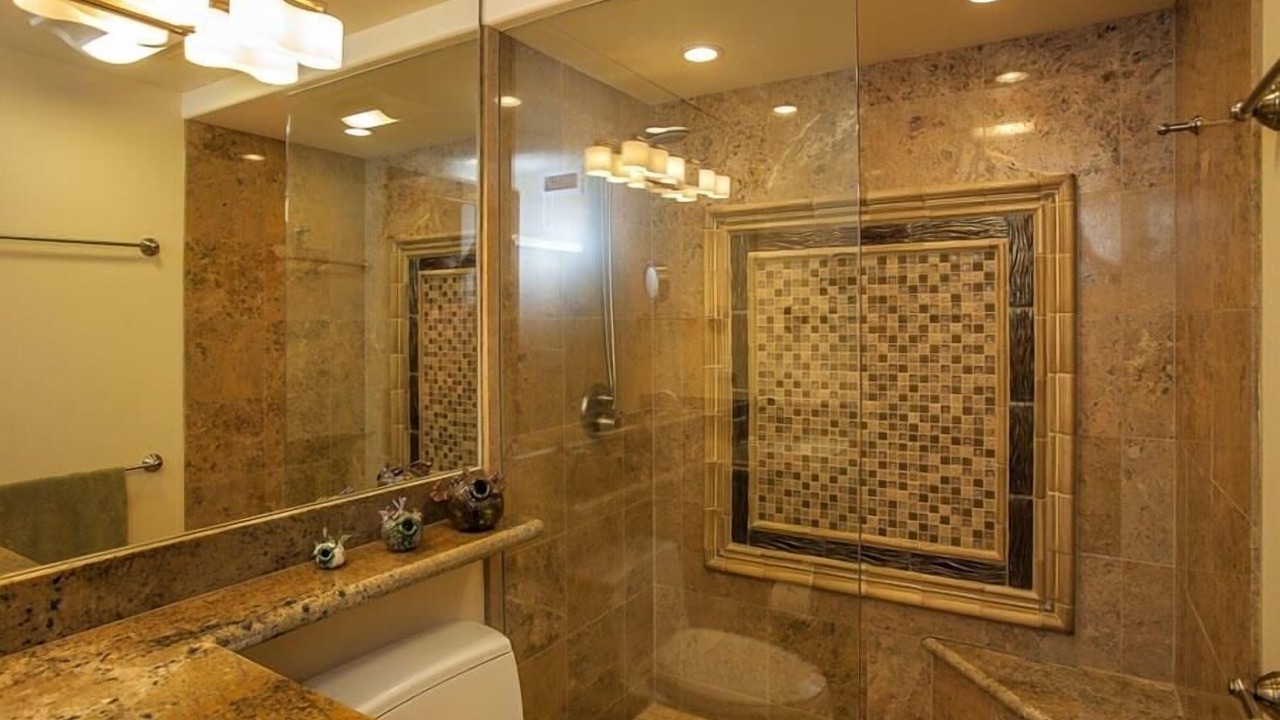 Photo of Bathroom in Kihei