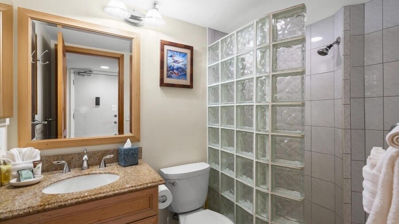 Photo of Bathroom in Kihei