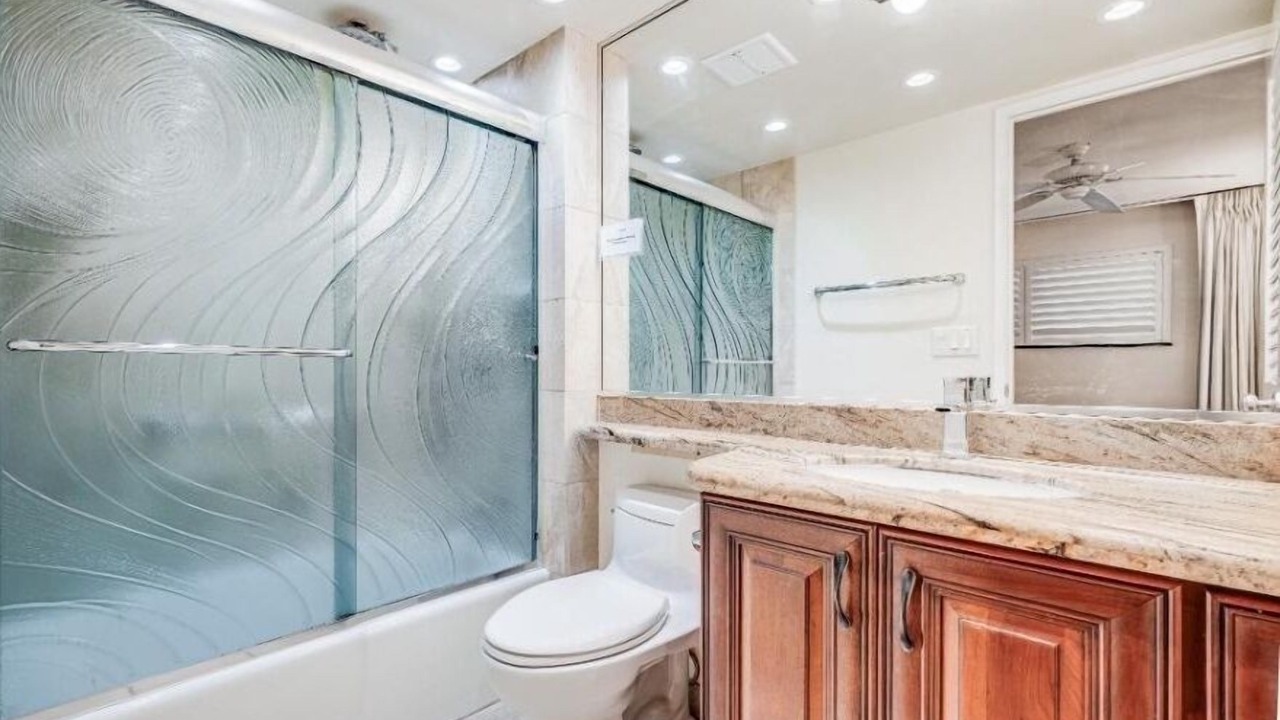 Photo of Bathroom in Kihei