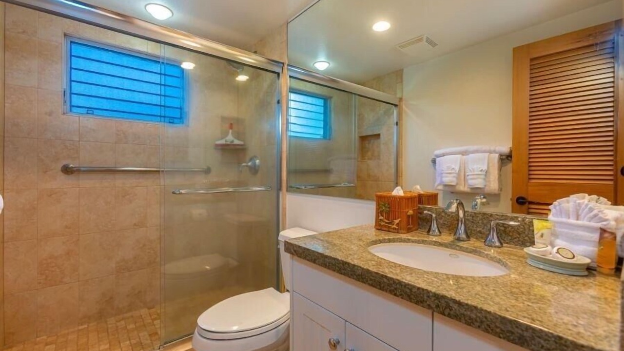 Photo of Bathroom in Kihei