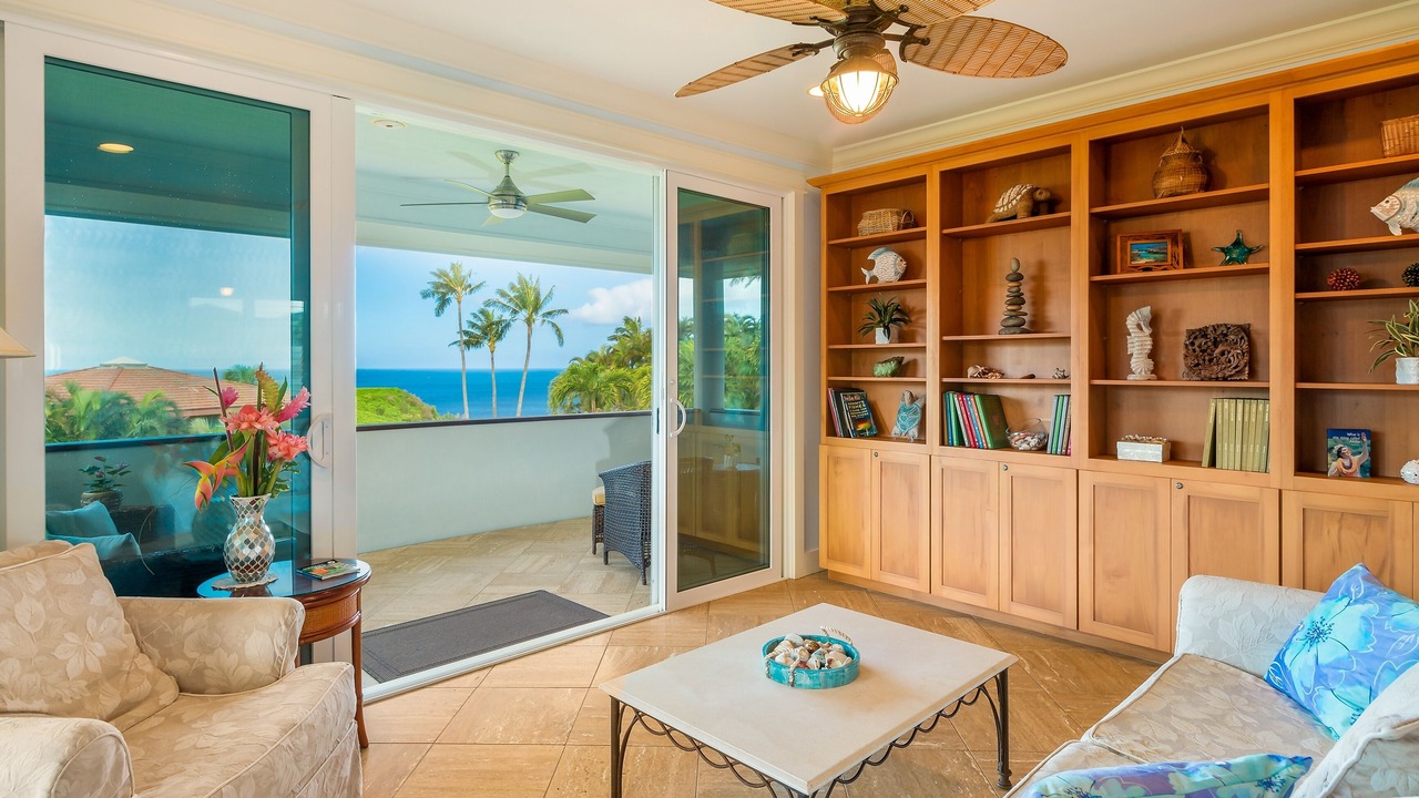 Photo of Livingroom in Princeville