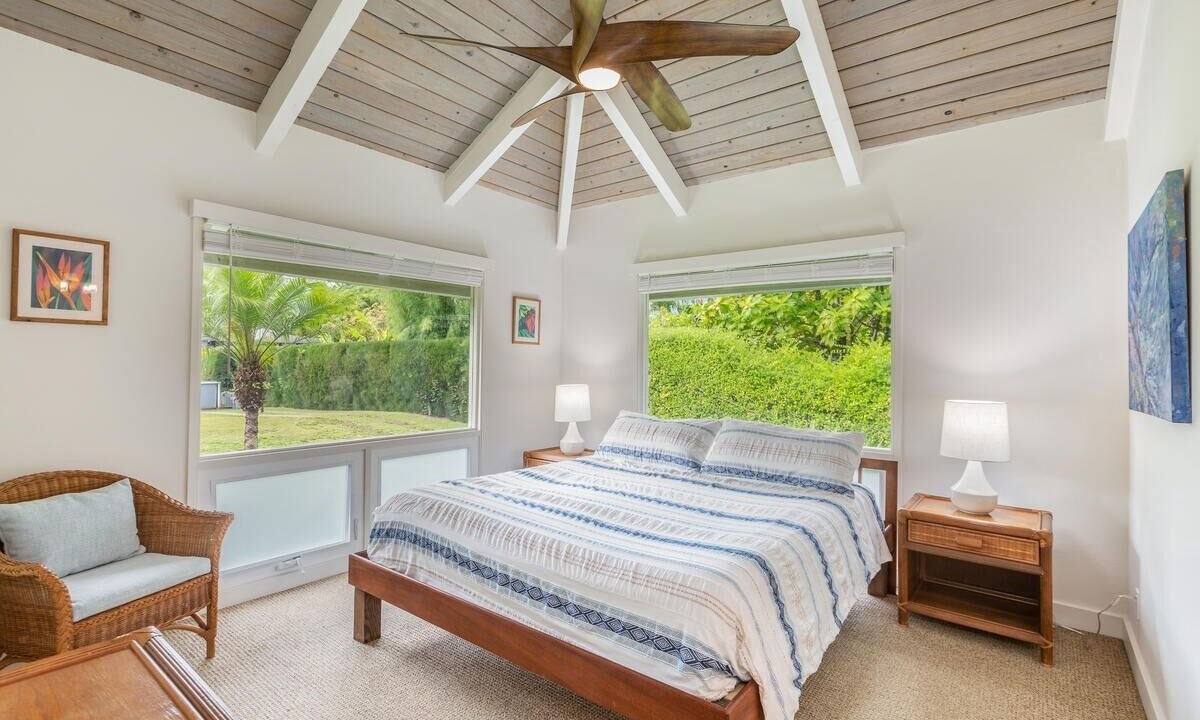 Photo of Others in Hanalei