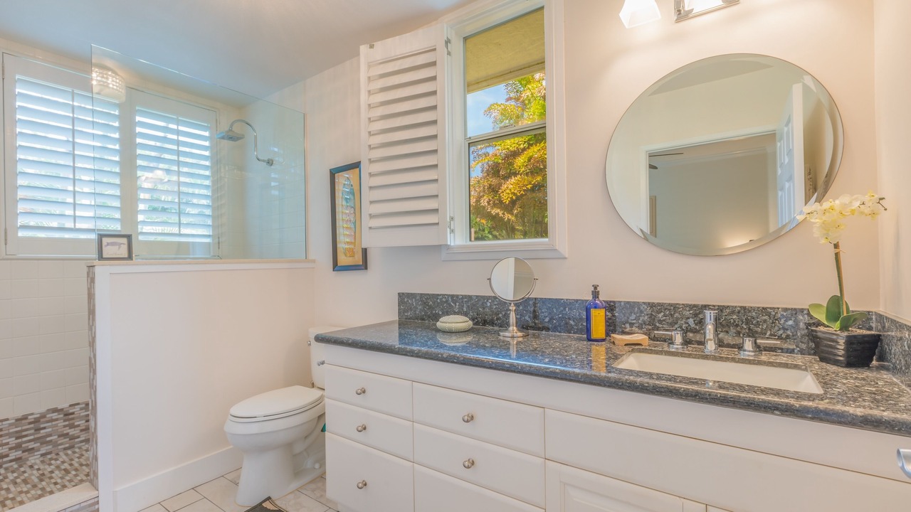 Photo of Bathroom in Princeville