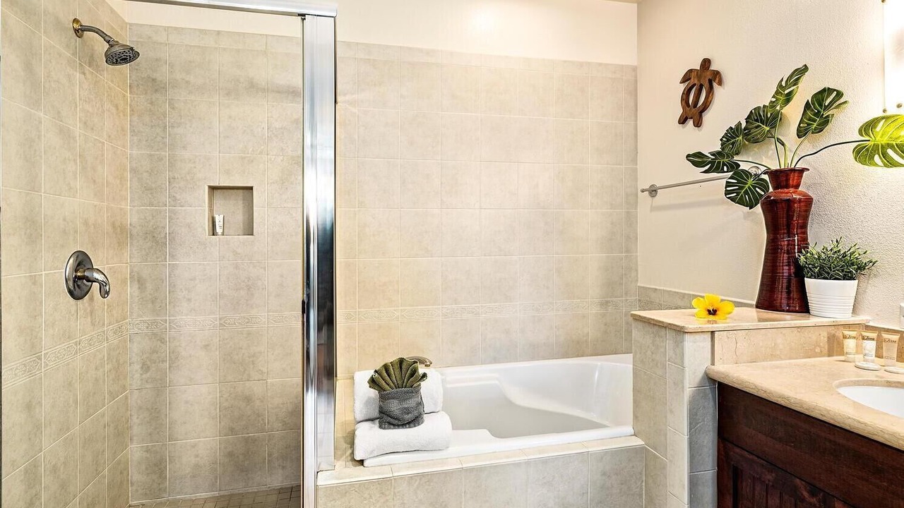 Photo of Bathroom in Waikoloa