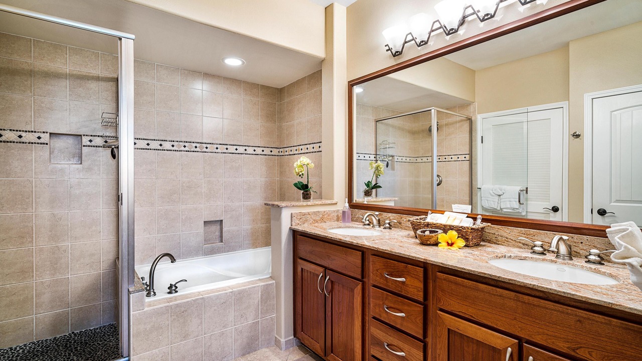 Photo of Bathroom in Waikoloa