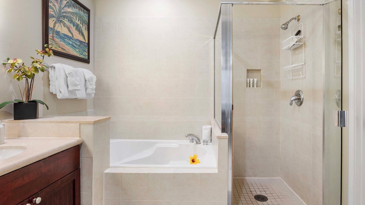 Photo of Bathroom in Waikoloa