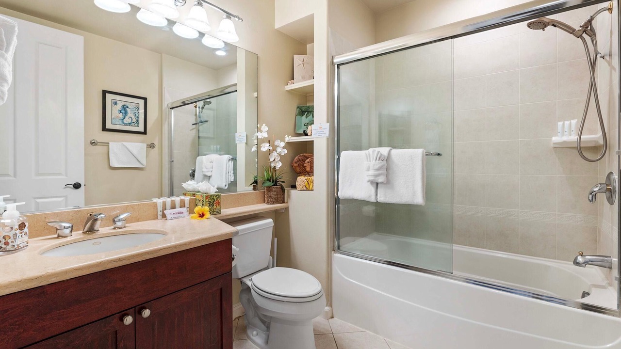 Photo of Bathroom in Waikoloa