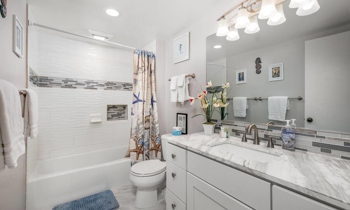 Photo of Bathroom in Kailua-Kona