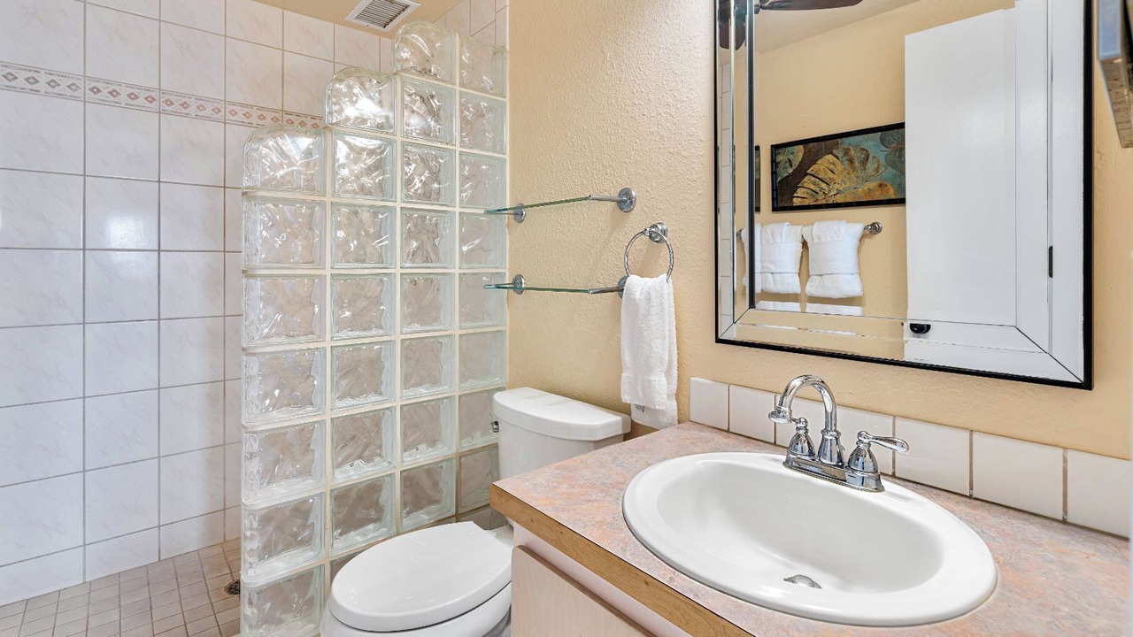 Photo of Bathroom in Kailua-Kona
