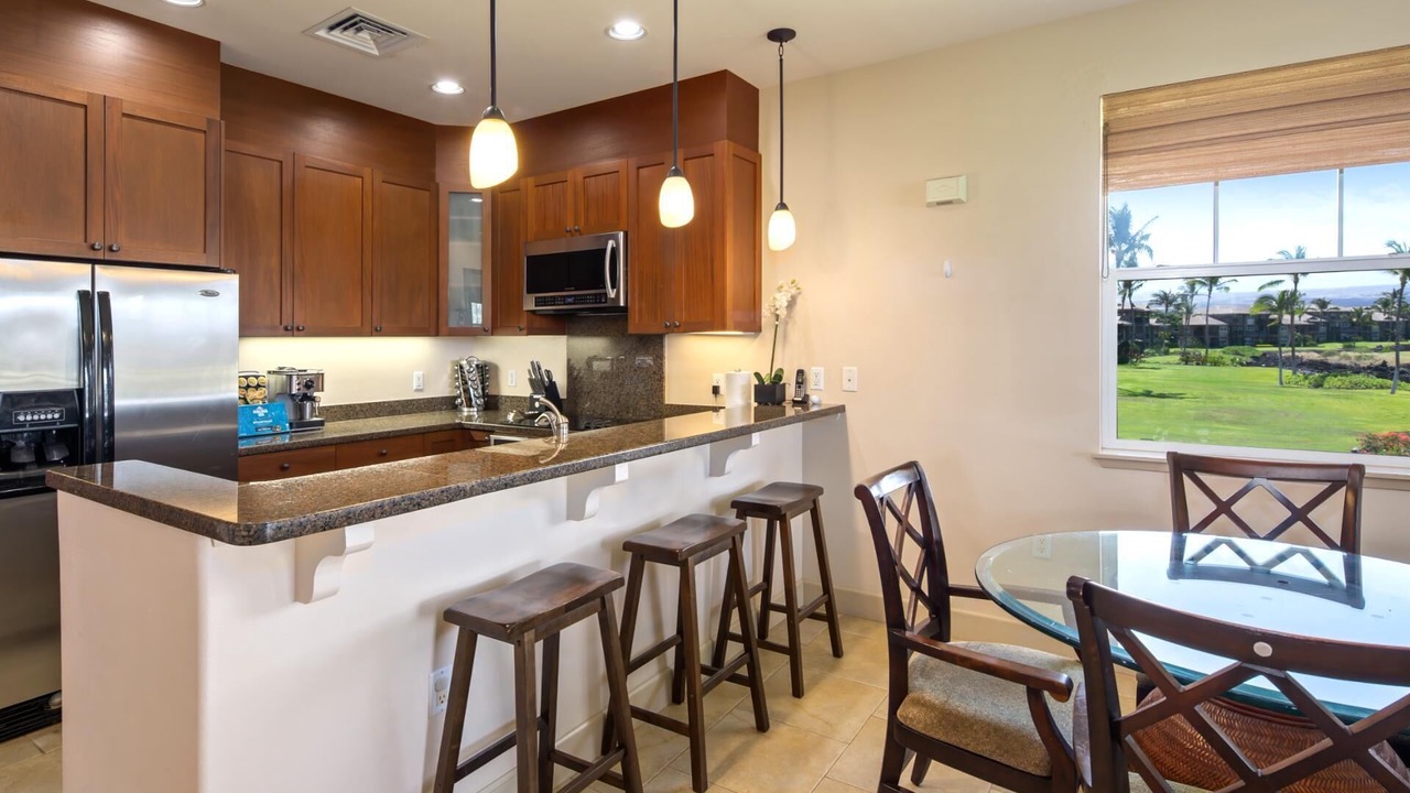Photo of Kitchen in Waikoloa