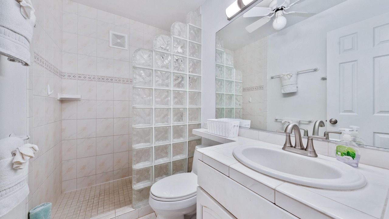 Photo of Bathroom in Kailua-Kona
