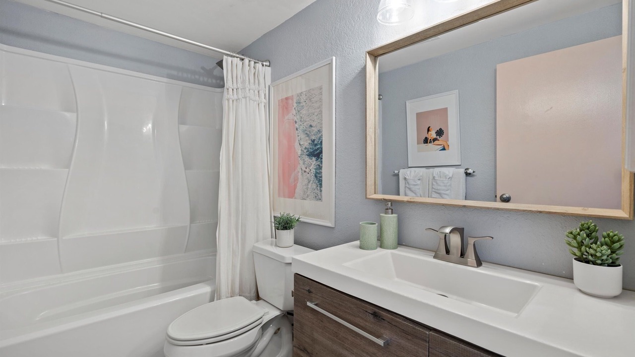 Photo of Bathroom in Kihei