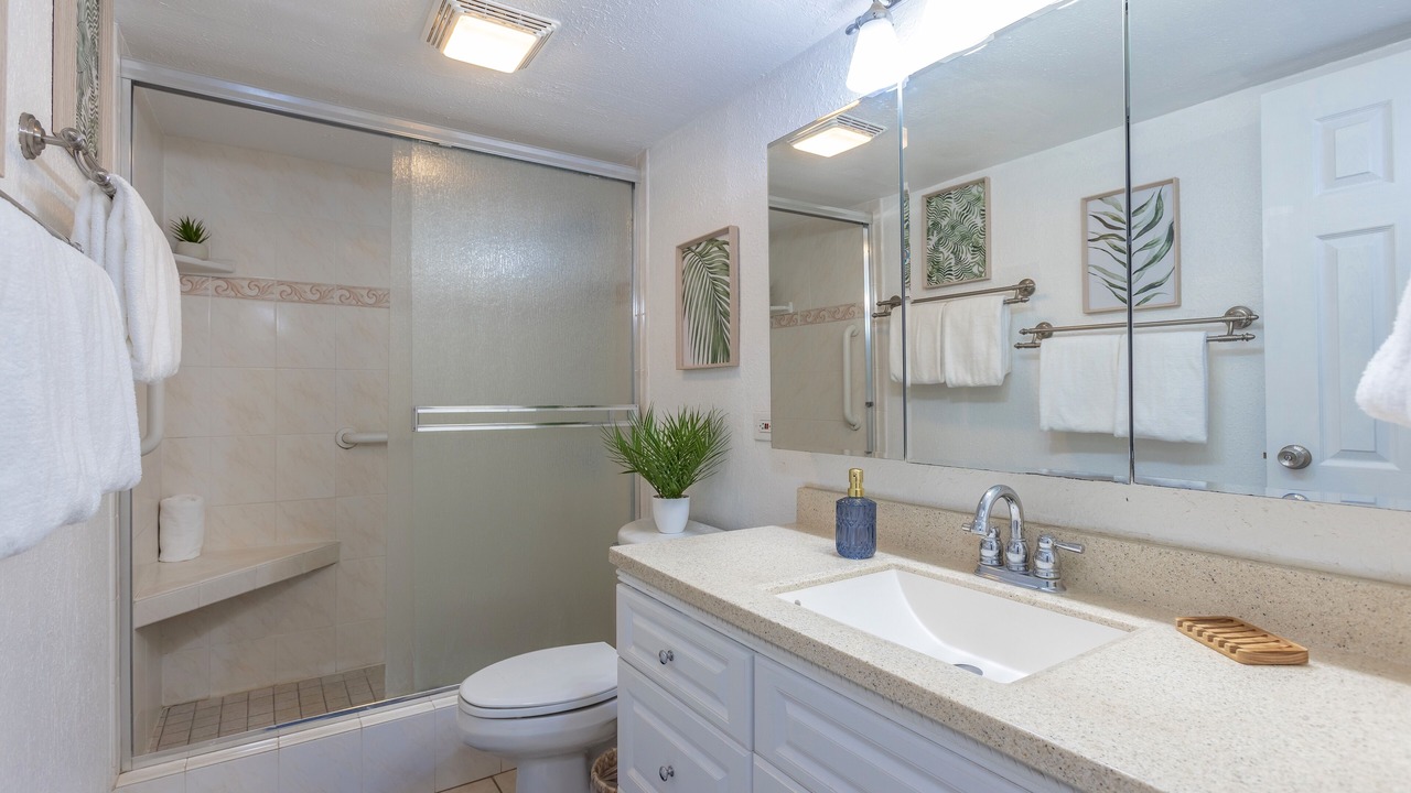 Photo of Bathroom in Kihei