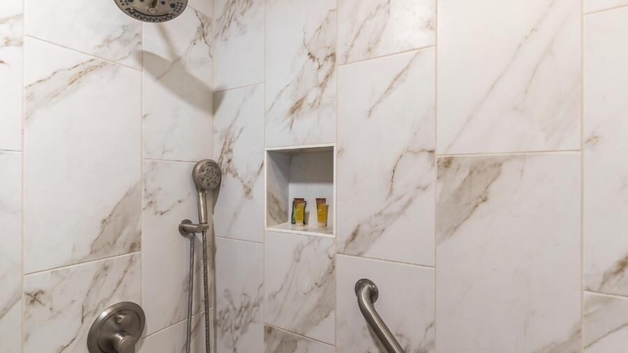 Photo of Bathroom in Kihei