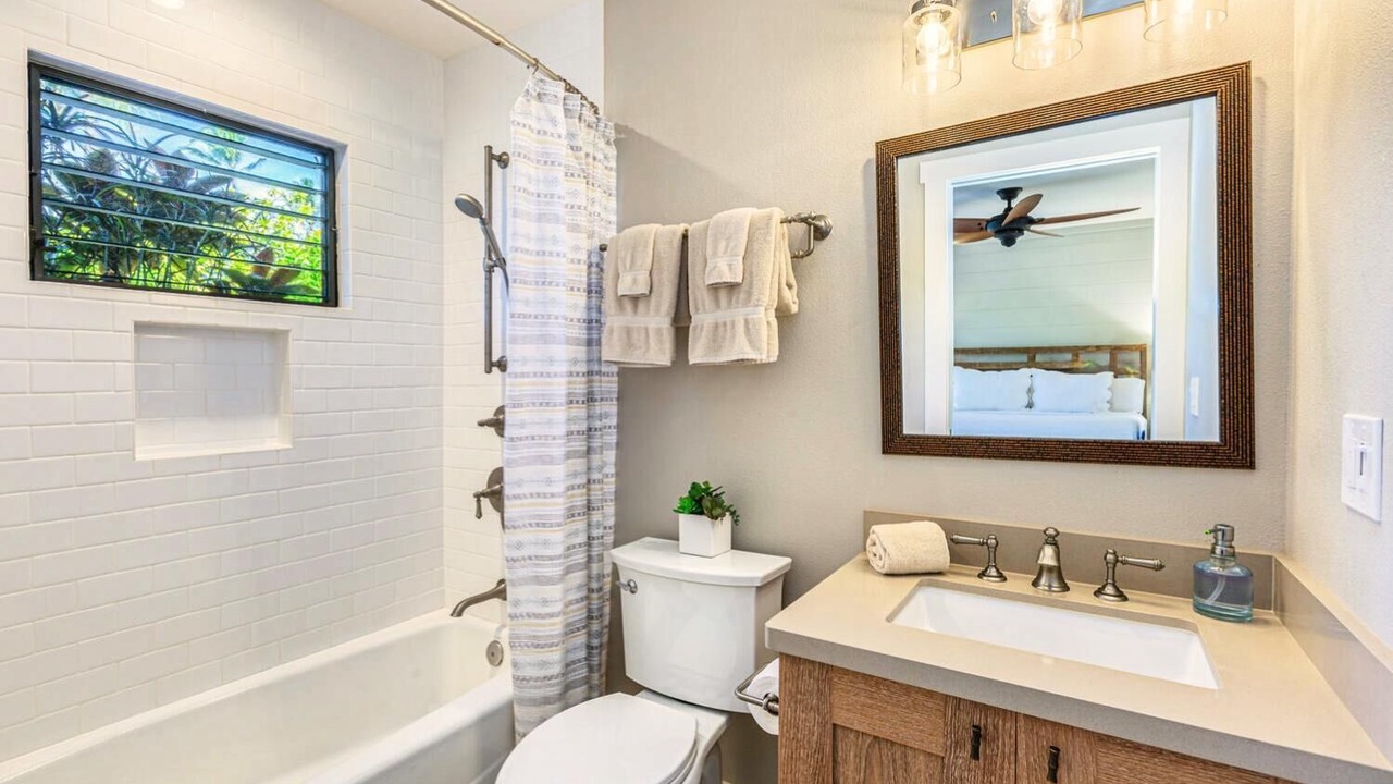 Photo of Bathroom in Princeville