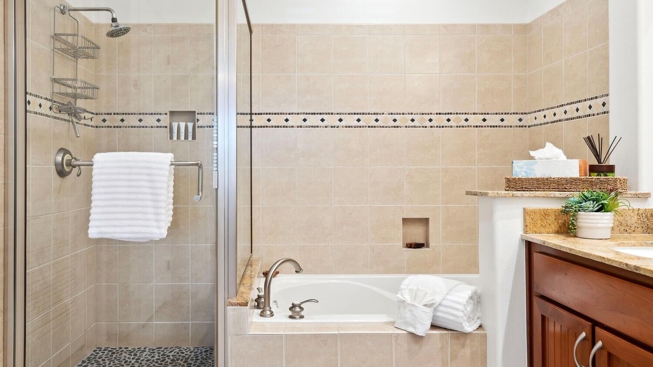 Photo of Bathroom in Waikoloa