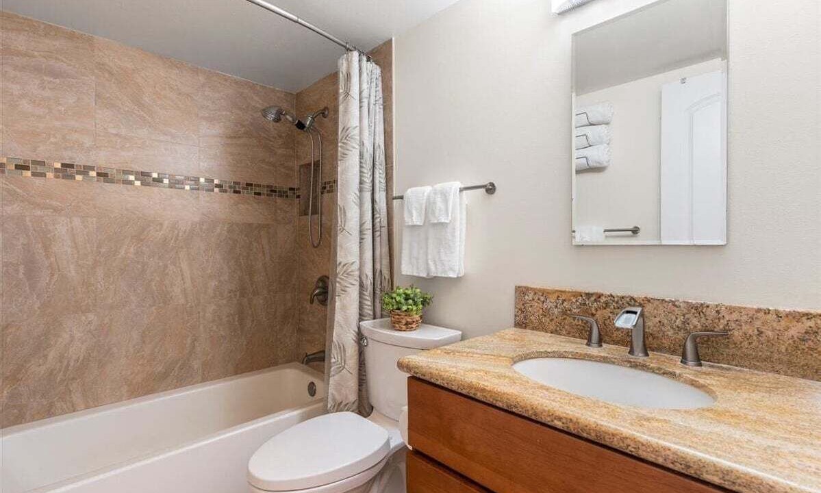 Photo of Bathroom in Kihei