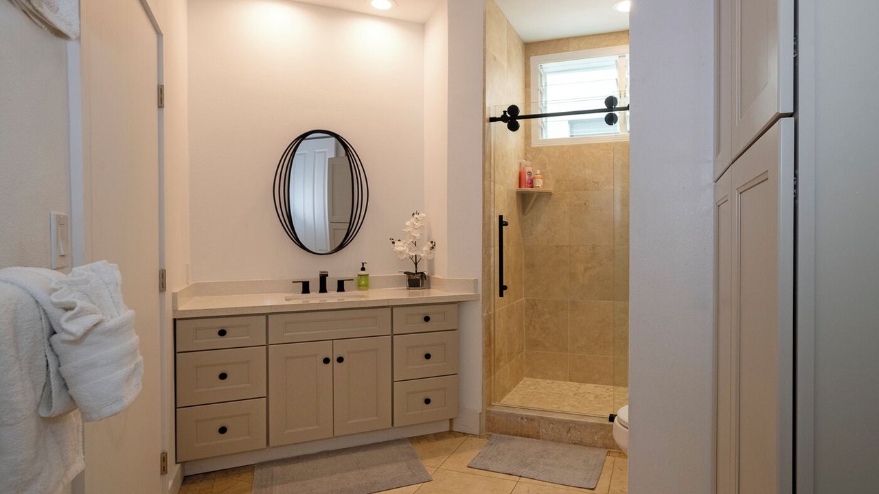 Photo of Bathroom in Princeville