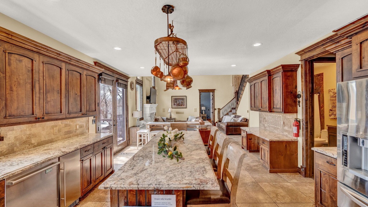 Photo of Kitchen in Draper