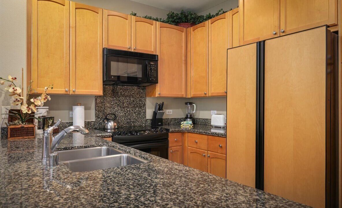 Photo of Kitchen in Waikoloa