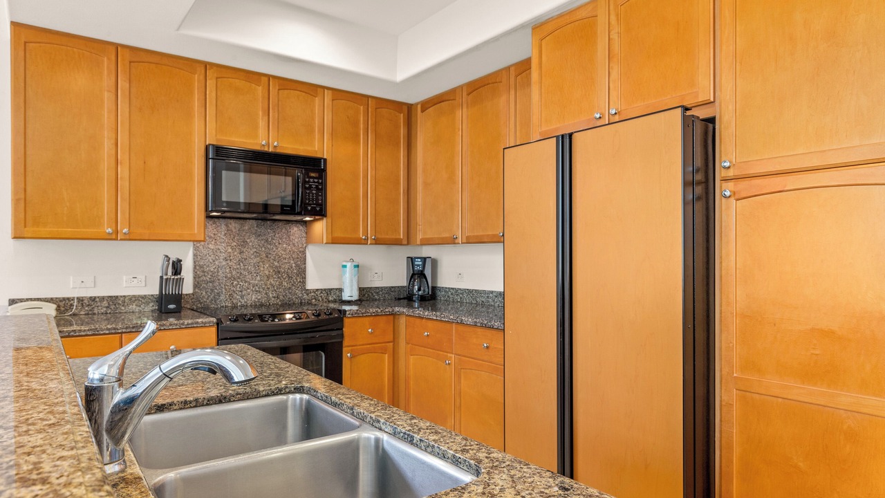 Photo of Kitchen in Waikoloa