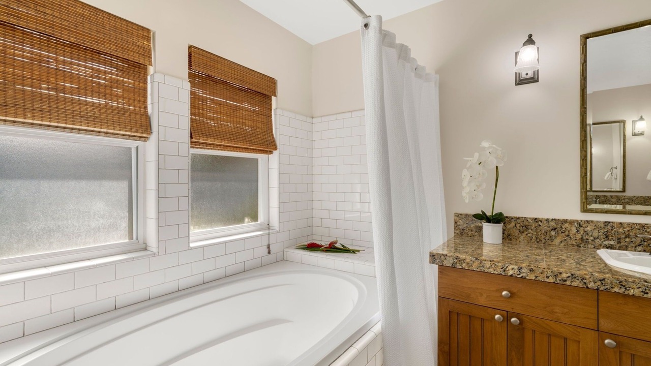 Photo of Bathroom in Princeville