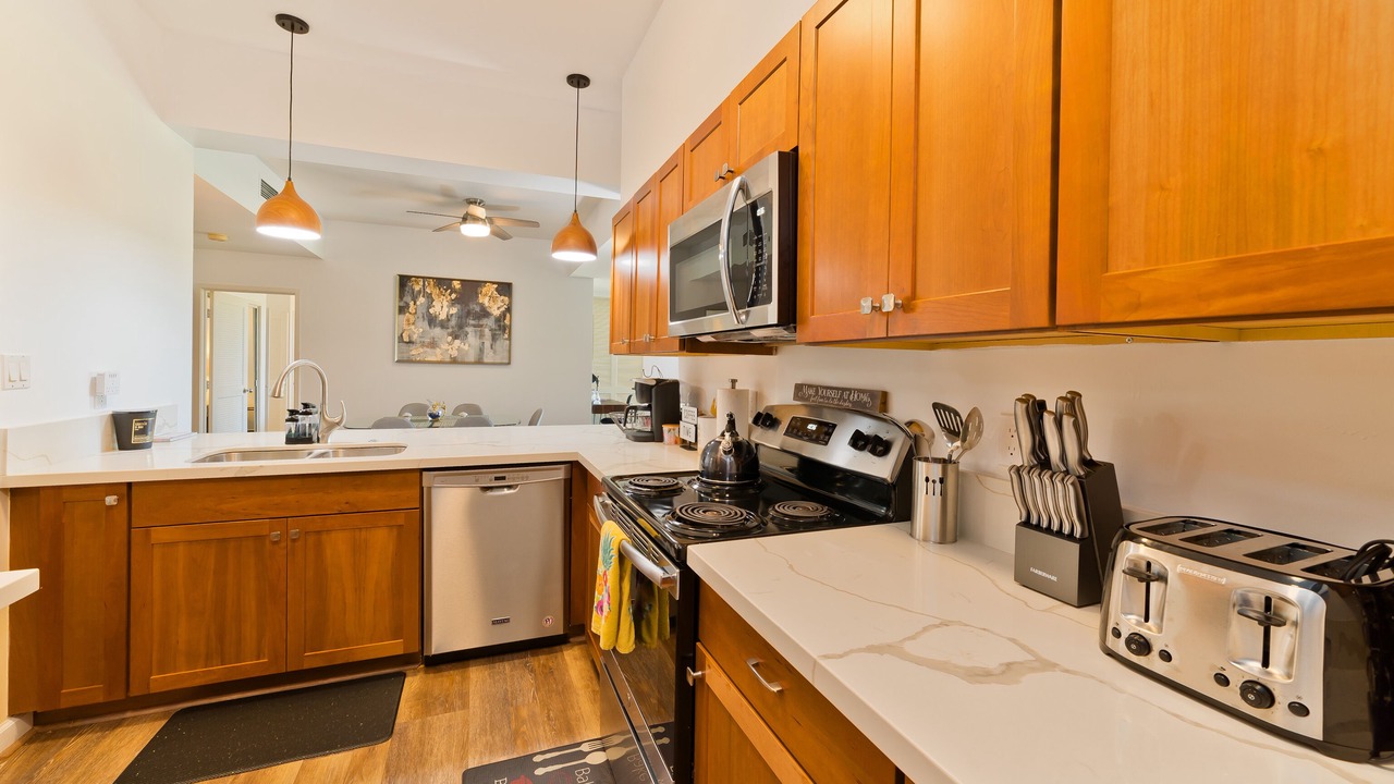 Photo of Kitchen in Waikoloa
