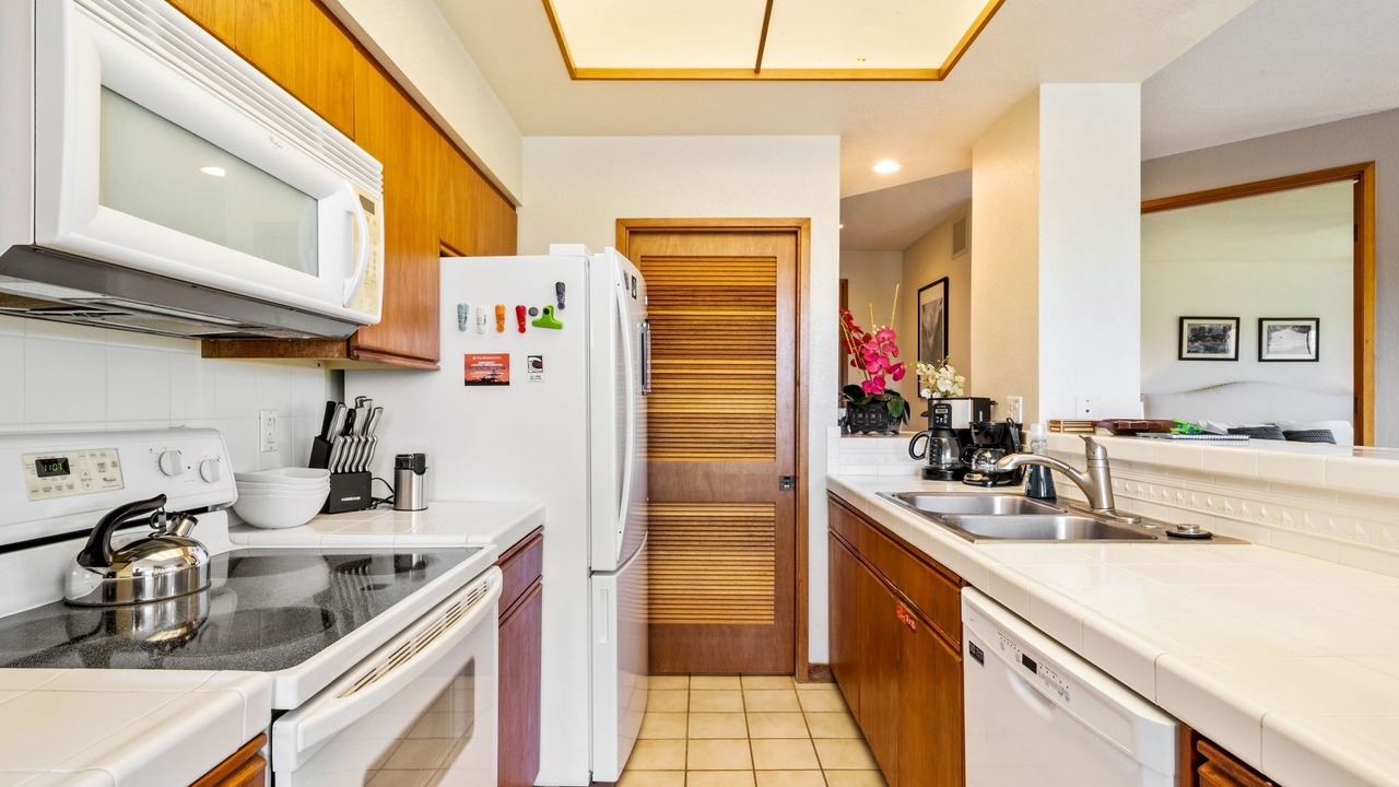 Photo of Kitchen in Waikoloa
