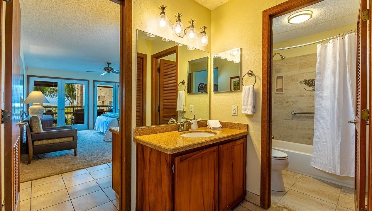 Photo of Bathroom in Kihei