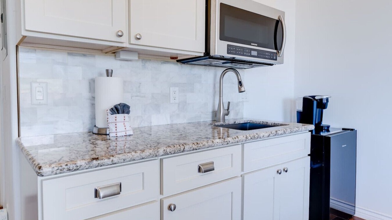 Photo of Kitchen in Wailuku